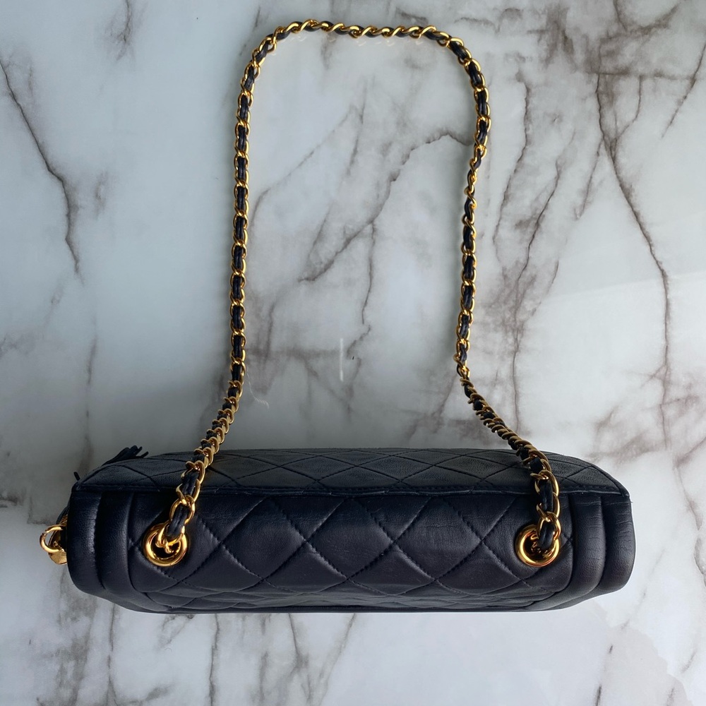 Authentic CHANEL Vintage Navy Lambskin Leather Matelassé Fringe Handbag - AS IS - Picture 5 of 11